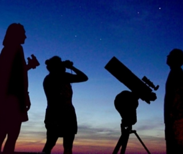 Turismo-astronomico-para-lunaticos-en-Granada