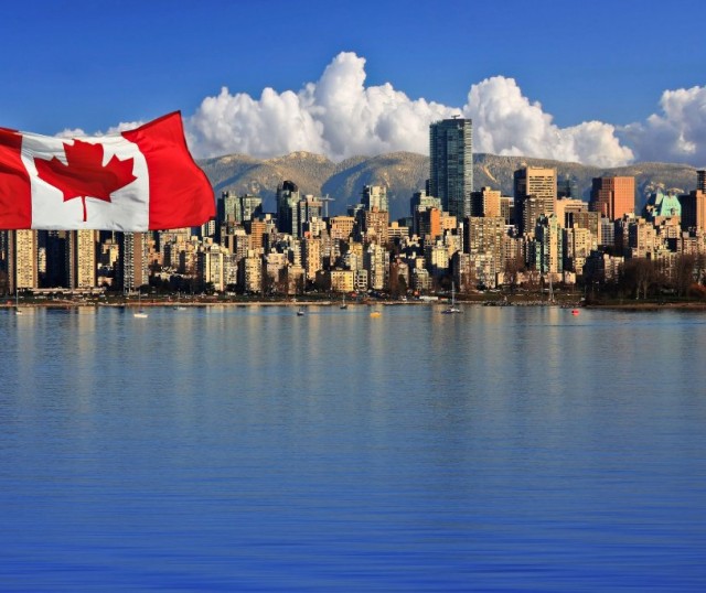 lugares-imprescindibles-para-visitar-en-canada-toronto-vancouver_1