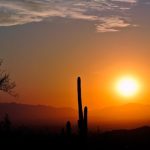 El-Pais-Con-Las-Mas-Bellas-Puestas-De-Sol.jpg